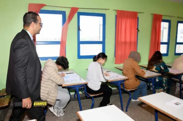 الوزارة تُشهر سلاح التكنولوجيا ضد الغشاشين في الباكالوريا