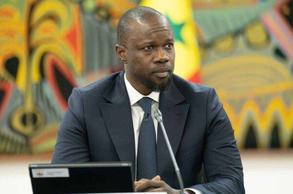 سونكو يدعو لتهدئة التوتر ويؤكد متانة العلاقات المغربية السنغالية