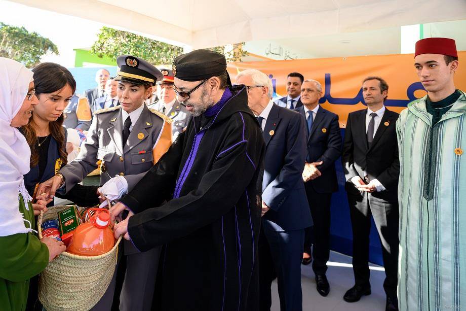 جلالة الملك يعطي بسلا انطلاقة العملية الوطنية “رمضان 1447” التي سيستفيد منها أزيد من 4,3 ملايين شخص