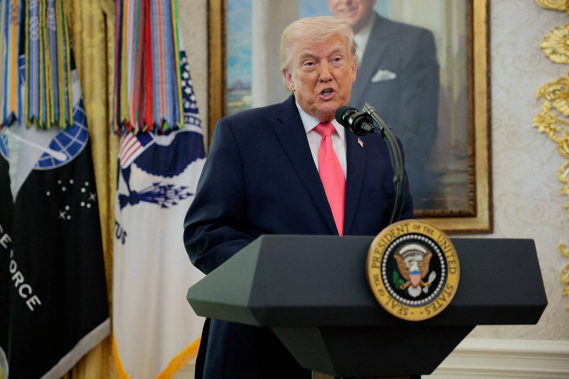 ترمب: إيران قدمت لنا هدية كبيرة