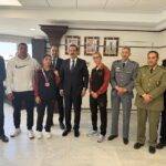 عامل إقليم القنيطرة يستقبل البطلة العالمية رحاب حمدون