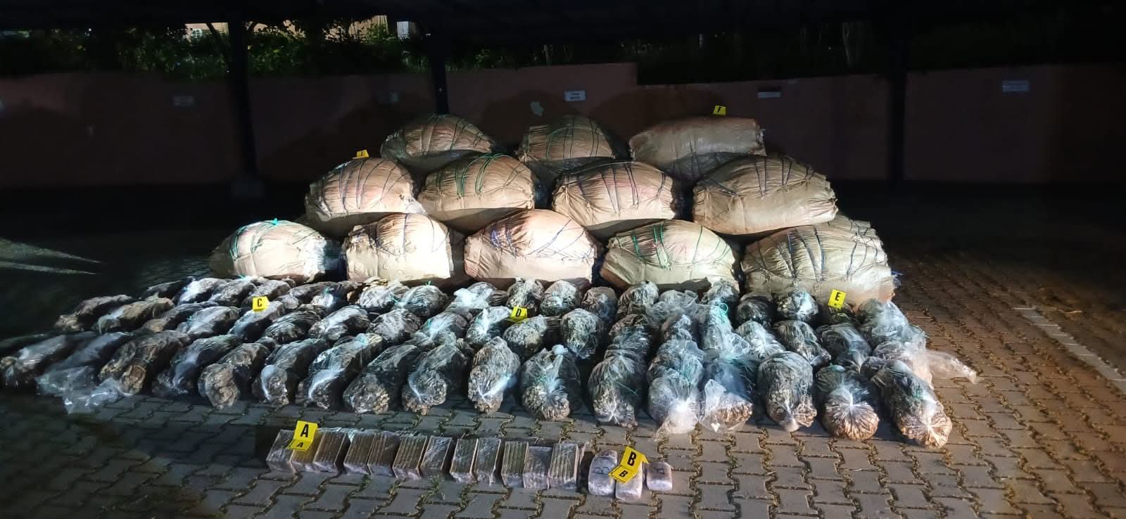 تفكيك شبكة لترويج المخدرات بالقنيطرة وحجز كميات كبيرة