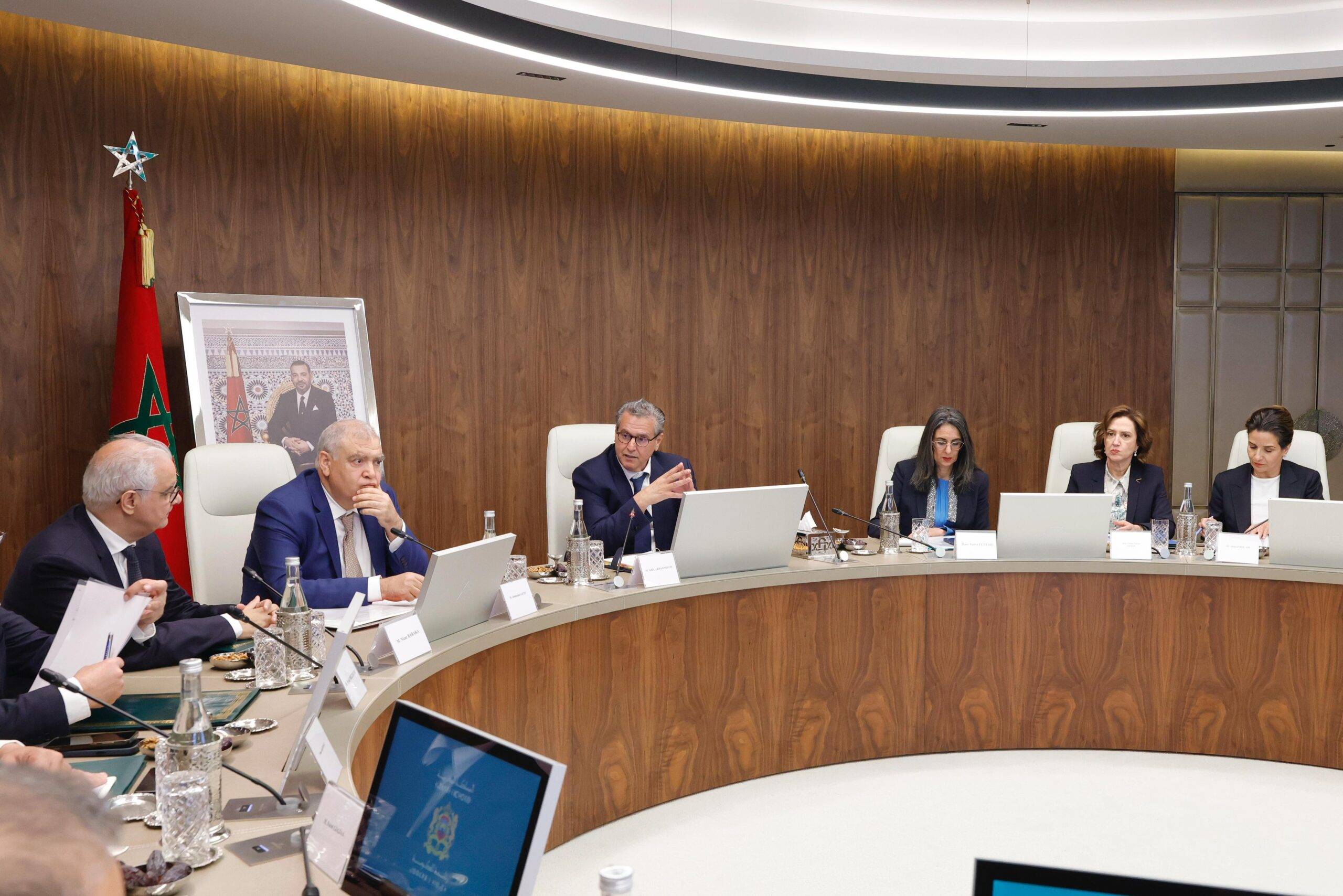 لا زيادات في الغاز والكهرباء والحكومة تحمي القدرة الشرائية للمواطنين