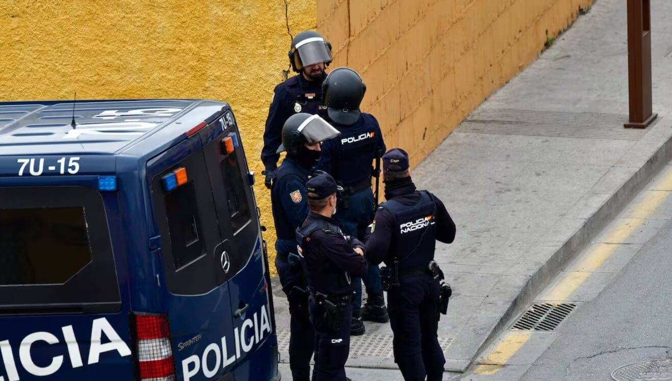 تفكيك شبكة دولية للاتجار بالمخدرات تهز إسبانيا… وامتداداتها تصل إلى المغرب وفرنسا