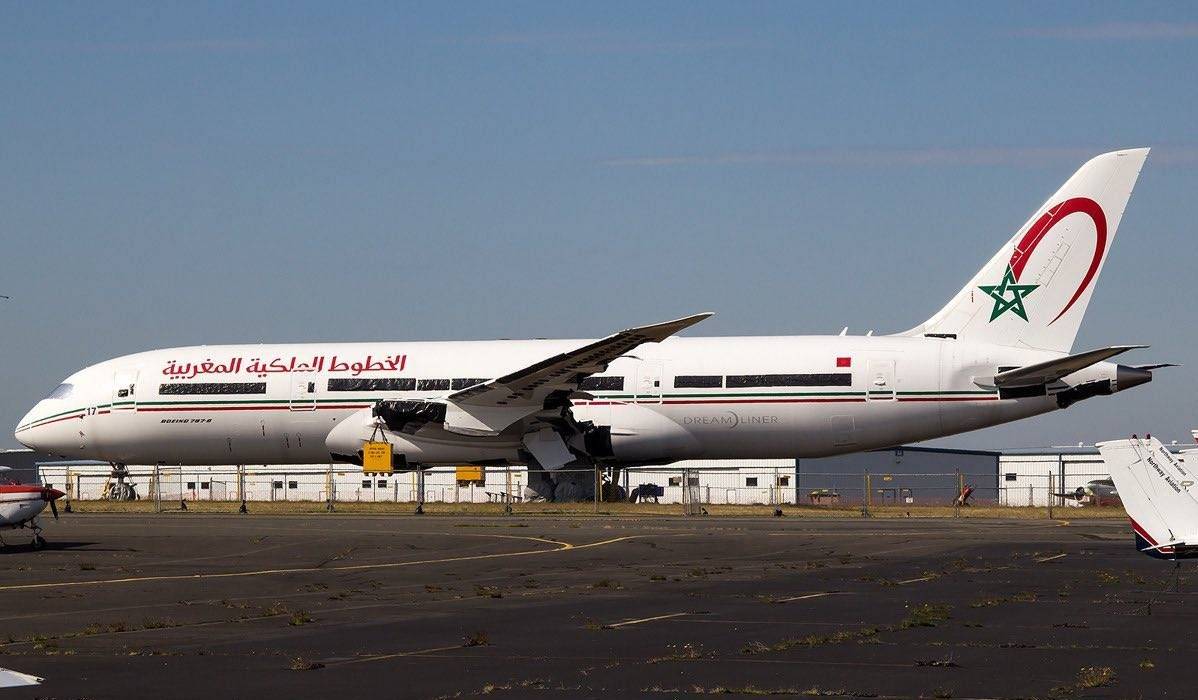 تفكيك طائرة دريملاينر بسبب الوزن الزائد وعيوب التصنيع الخطيرة