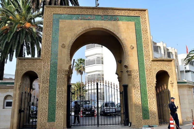 تحذير رسمي من وزارة العدل بشأن تزايد الاحتيال الإلكتروني