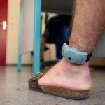 المغرب يعتمد السوار الإلكتروني لتعزيز العدالة وتقليل الاكتظاظ