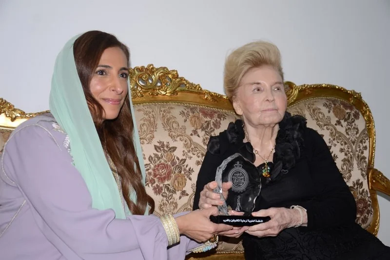 مبادرات مبتكرة تعزز دمج المكفوفين في عالم القراءة والمعرفة