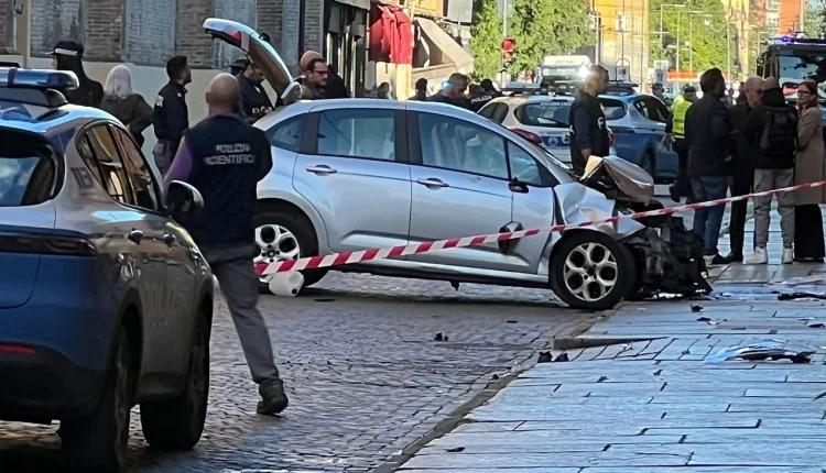 شاب مغربي يدهس سياحاً في مودينا ويخلف إصابات خطيرة متعددة
