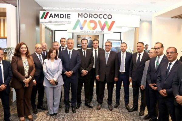 رئيس الحكومة يطلع على فرص استثمار مغاربة العالم بالمنتدى الوطني