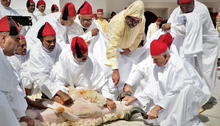 الحكومة تمنح عطلة استثنائية للموظفين بعد عيد الأضحى المبارك بالمغرب